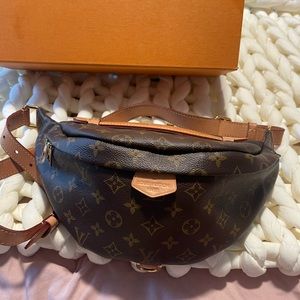 LV Bumbag